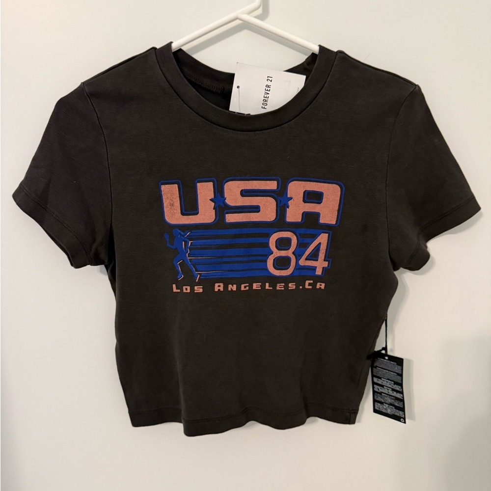 Forever 21 tee